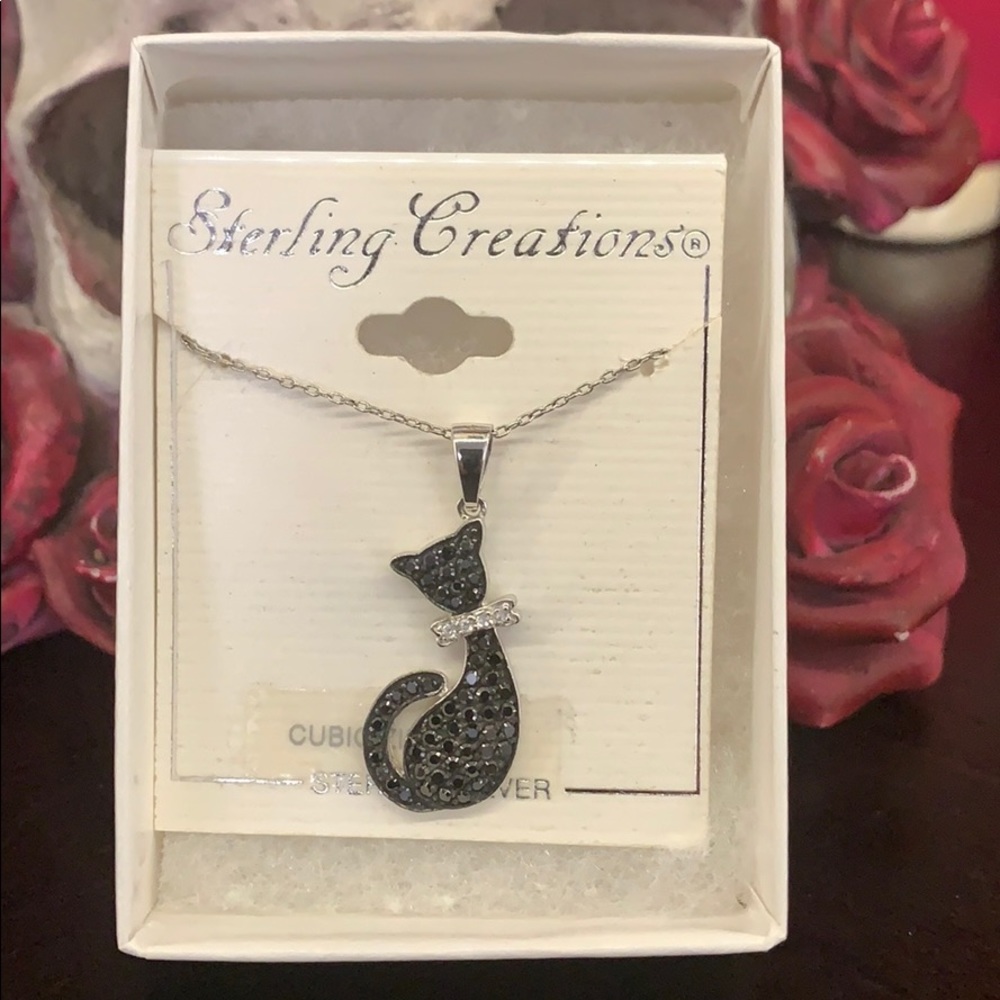 Pretty Kitty Necklace 🐈‍⬛